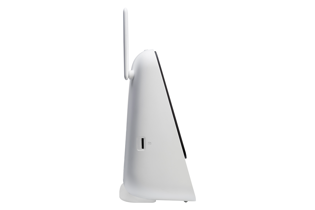 Lorex Smart Home Security Center with Two 2K Battery Cameras and Range Extender